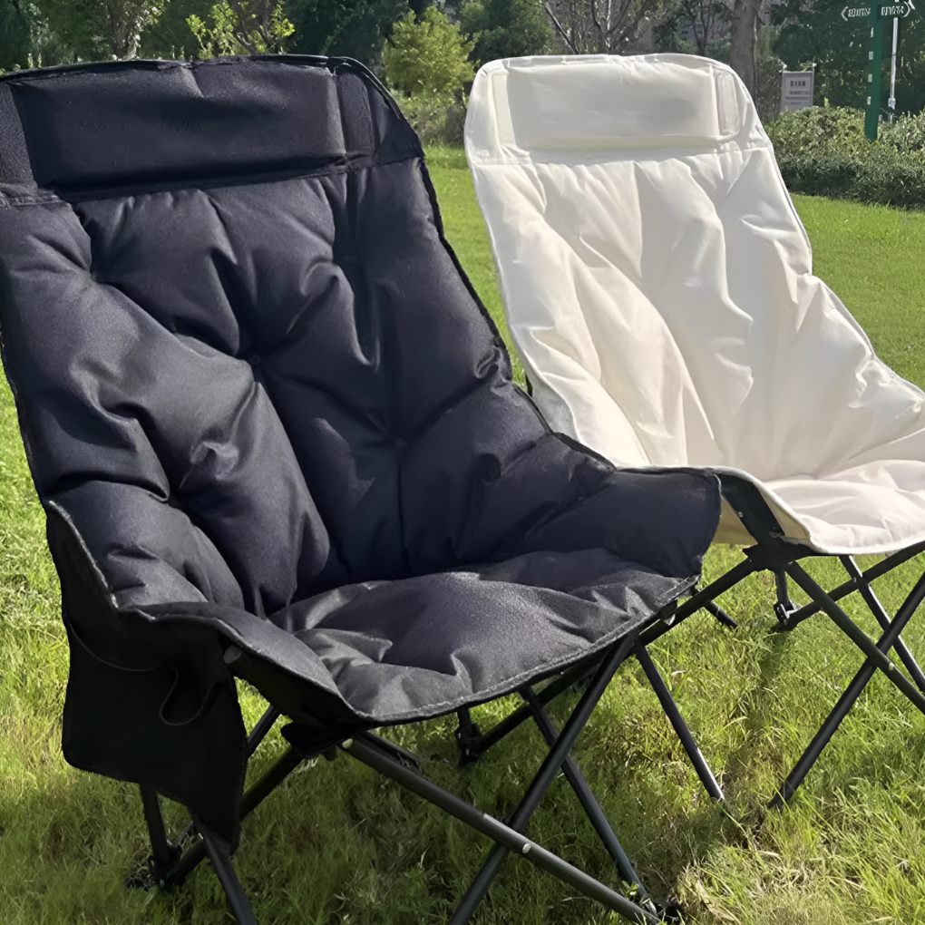 Bekväm, hopfällbar campingstol i metallram, perfekt för friluftsliv, picknick & strand. Bärbar utomhusstol.