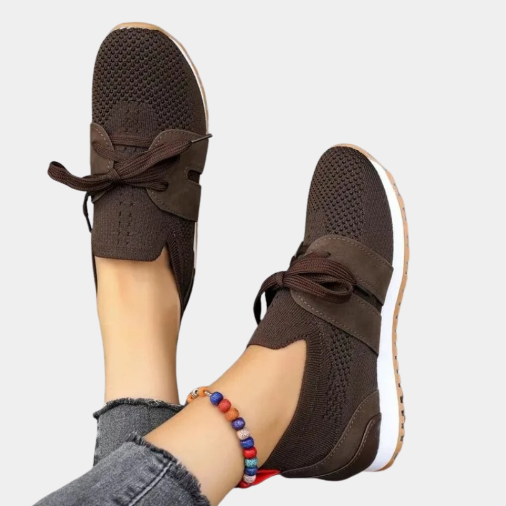 Bekväma och stiliga damsneakers Nova med ortopediskt stöd. Idealiska fritids- och promenadskor för damer.