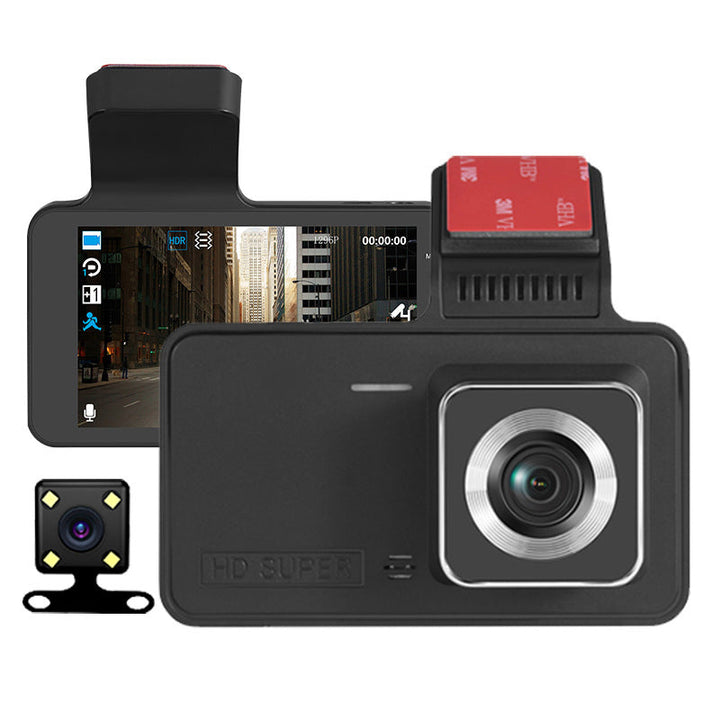 "Bil HD Dash Cam med 170° vidvinkel och nattläge för skarpa 1080P inspelningar, enkelt plug and play."