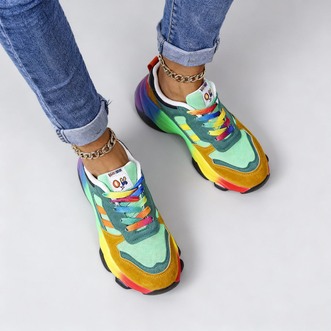 Bekväma blå-gröna damsneakers med robust fotvalvsstöd för långa dagar.