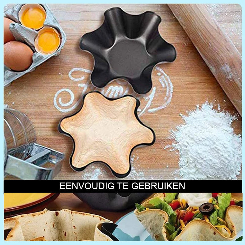 Blombladsformad tortillaskål i kolstål med blommönster, perfekt för kreativa maträtter, robust och non-stick.