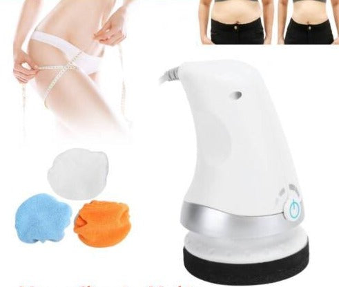 Kvinna använder BodySculptor för att minska celluliter och strama upp huden på låren, hemma.