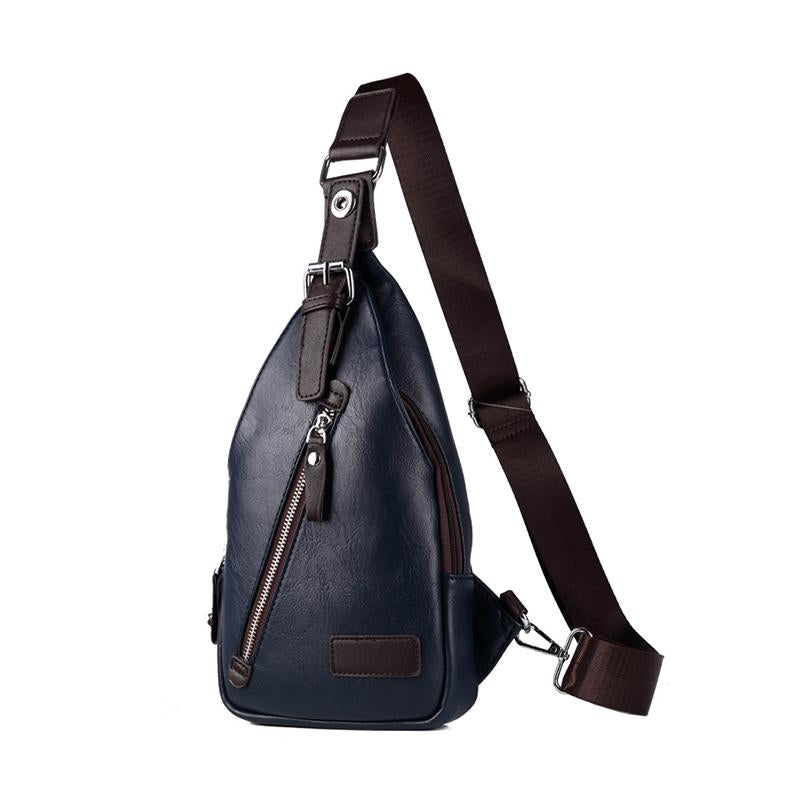 "Brun Crossbody läderväska för män, stilren design med robusta beslag och rymlig huvudficka, perfekt för vardagsbruk."