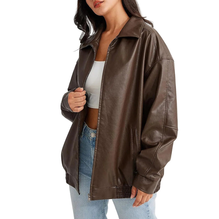 Brun överdimensionerad damjacka i streetwear-stil, perfekt för höst och vardagsbruk.