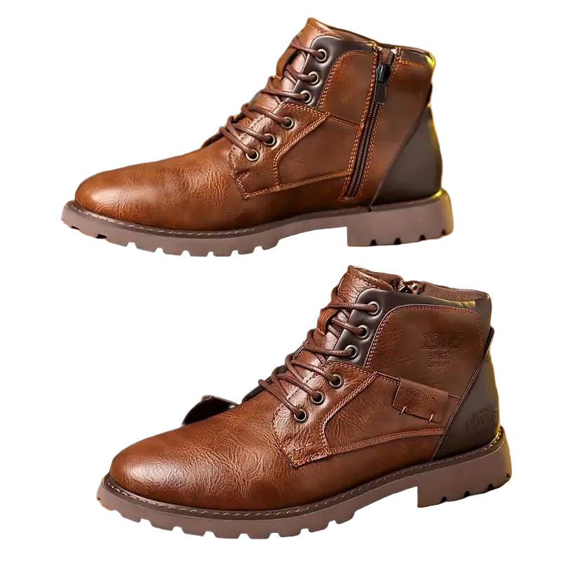 Bruna herrskor i läder med dragkedja, eleganta för formella eller smartcasual tillfällen.