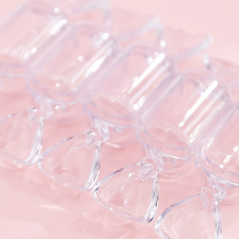 Candyformad smyckesask i rosa, elegant förvaring av smycken och accessoarer, kompakt och multifunktionell.
