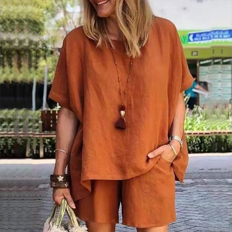"Casual T-shirt set för kvinnor, bomull och linne, elastiskt midjeband, sidfickor, finns i flera färger."