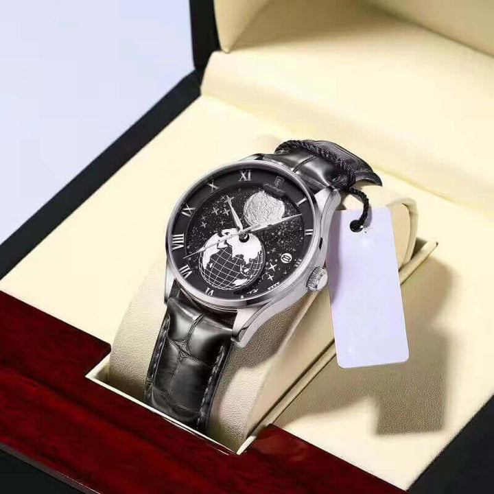 Elegant Quartz Watch with Leather Strap