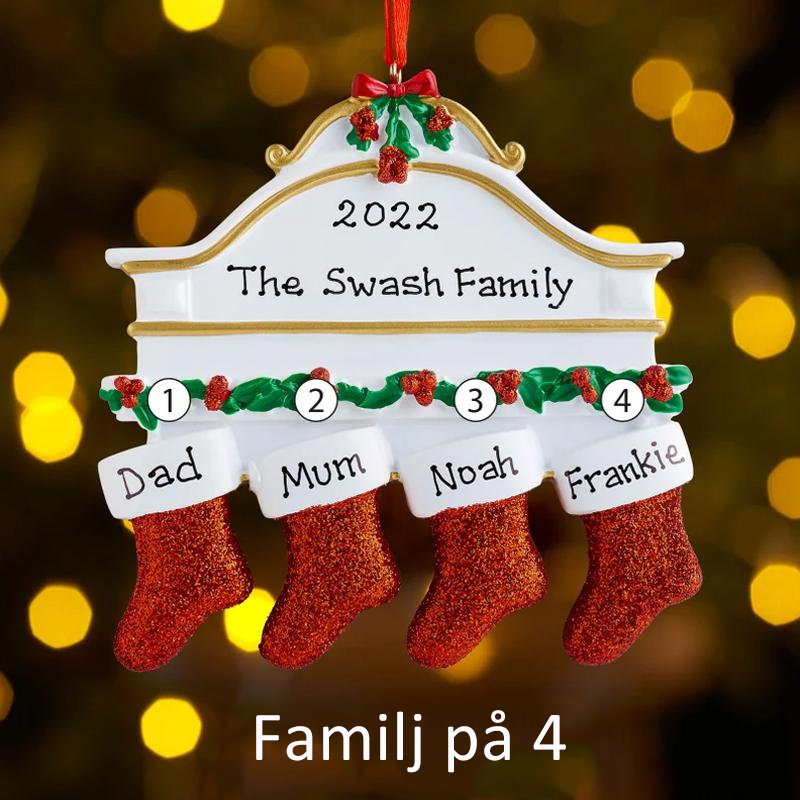 "Charmigt julhänge i harts, 7x9cm, perfekt för personliga julprydnader för hela familjen i granen."