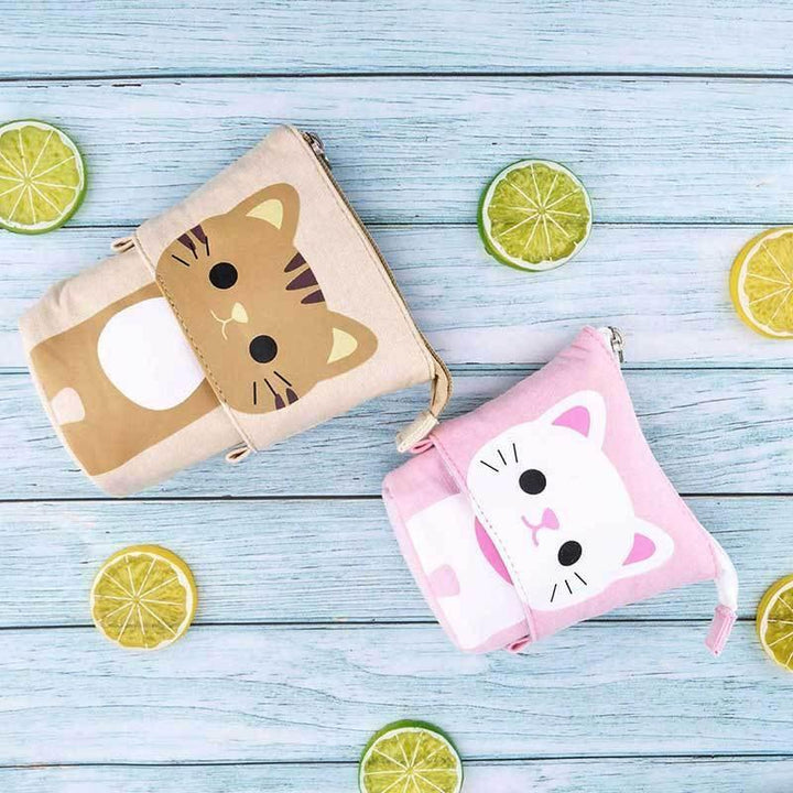 "Charmigt pennfodral med kattmotiv och teleskopfunktion, hållbart canvas och PU-läder, idealiskt för skrivtillbehör."