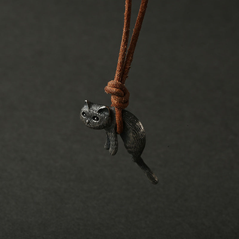 "Charmigt Scruffy katthalsband, robust koppar med silverfinish, strömning repsnöre och förtjusande katthänge"