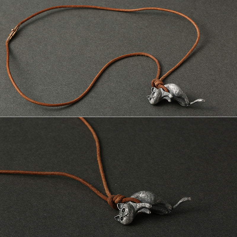 "Charmigt Scruffy katthalsband, robust koppar med silverfinish, strömning repsnöre och förtjusande katthänge"