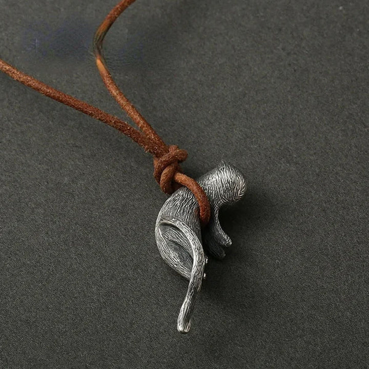 "Charmigt Scruffy katthalsband, robust koppar med silverfinish, strömning repsnöre och förtjusande katthänge"
