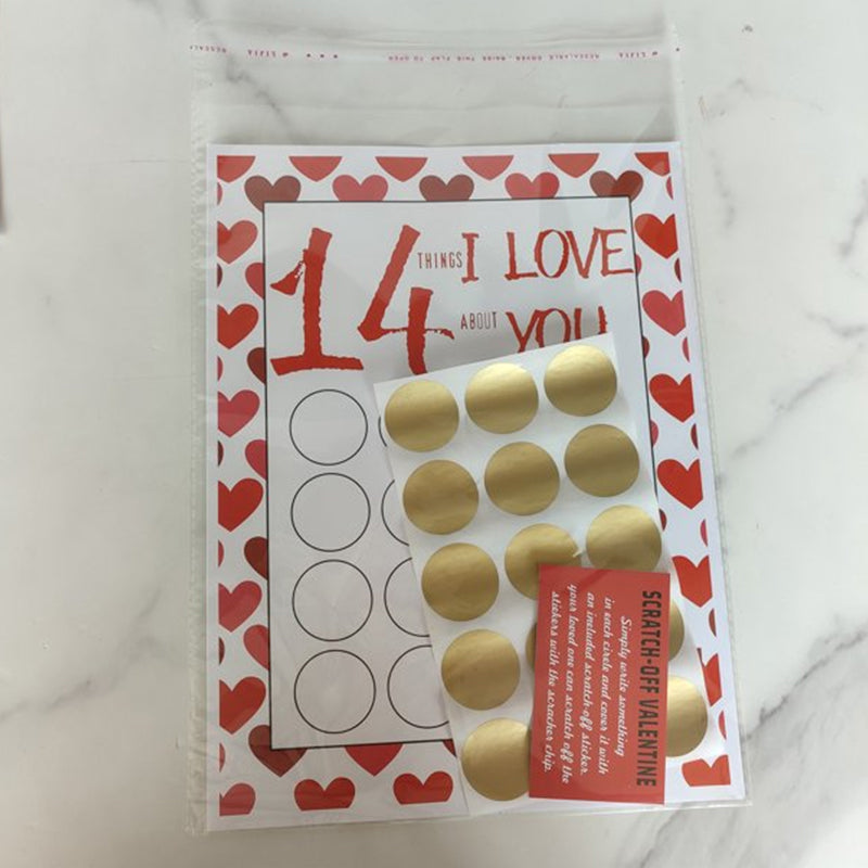 "Charmigt unisex anpassningsbart Alla hjärtans dag skrapkort med färgglad papperdesign och skrapklistermärken."