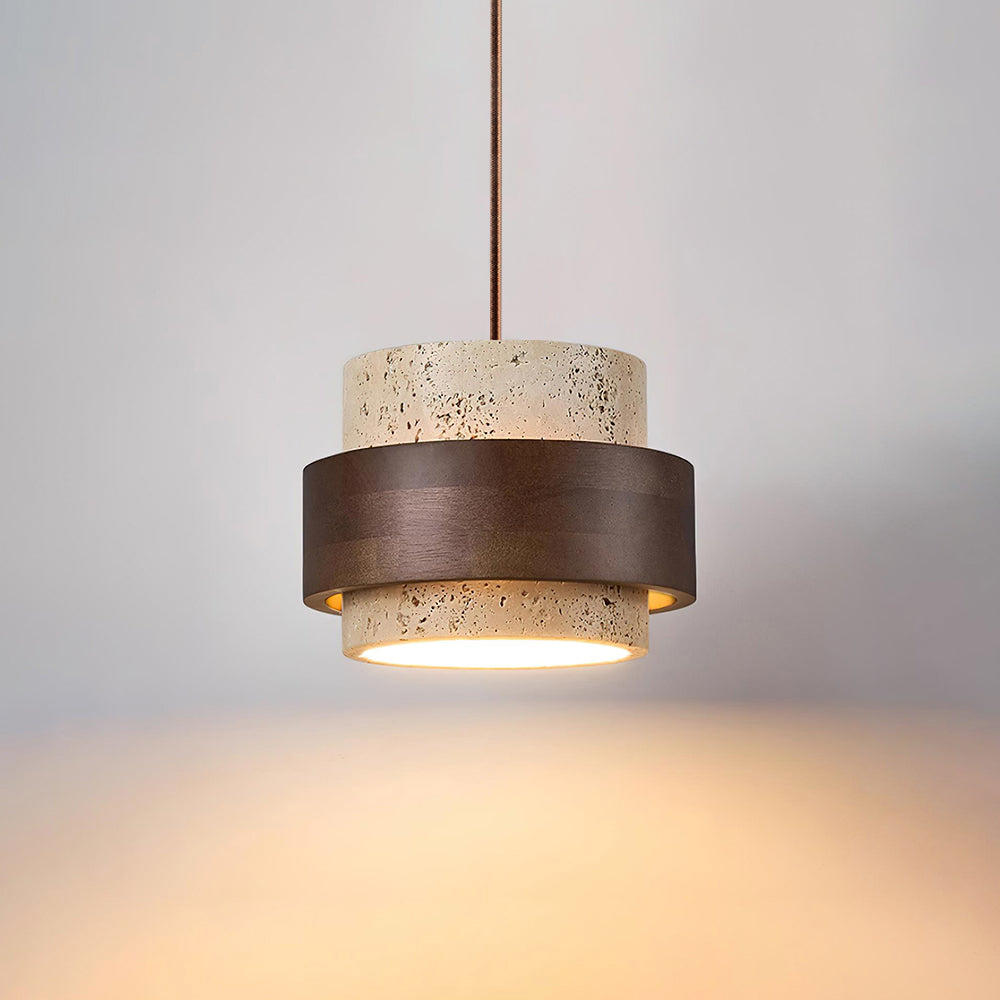 Vardagsrumslampa i travertin och valnötsträ, en stilren designlampa.