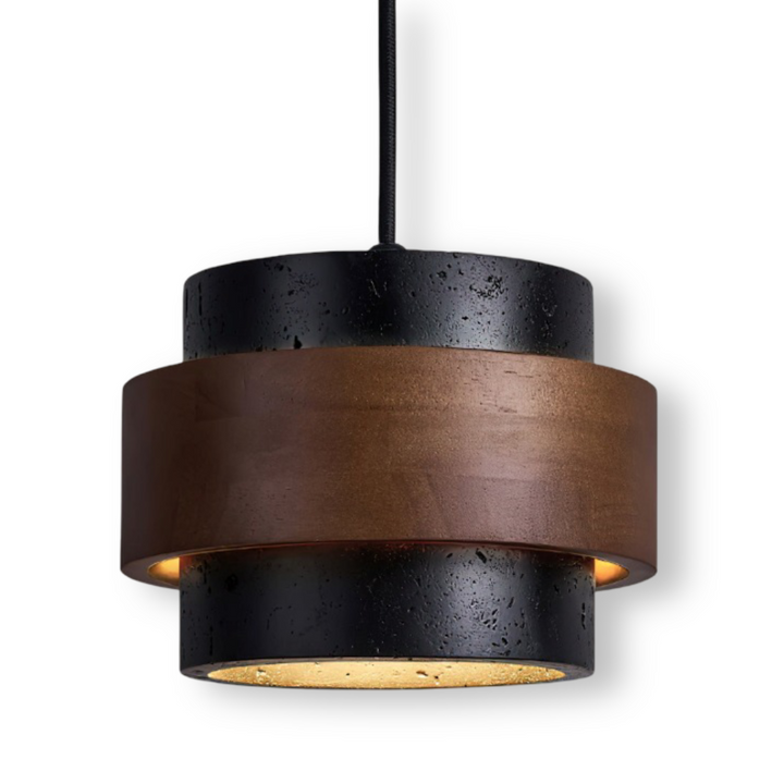 Designad pendellampa i natursten travertin, med valnötsträdetaljer för hemmet.