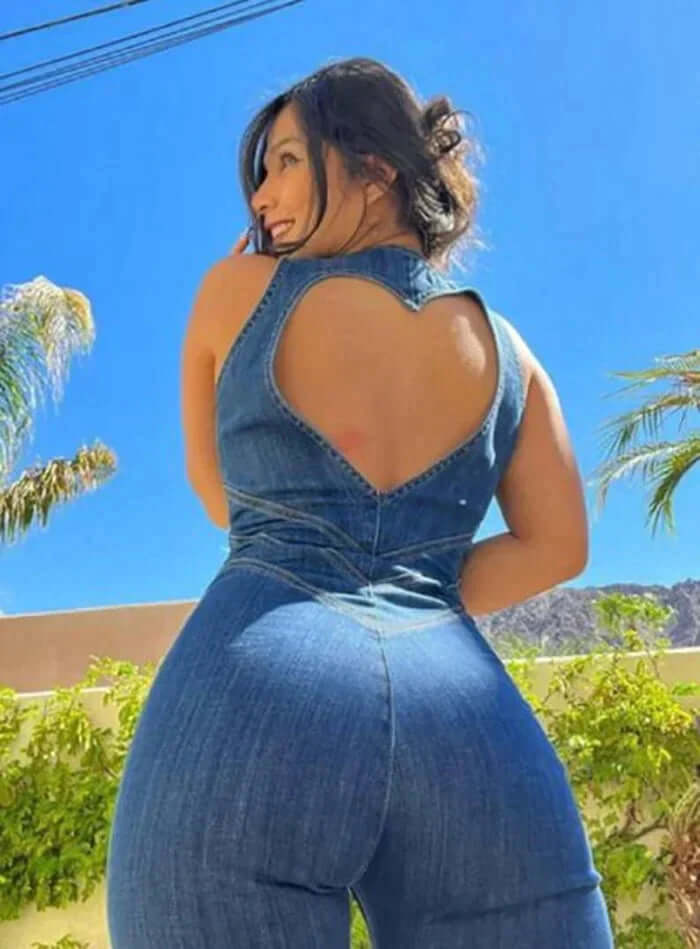 Figurnära denim jumpsuit för kvinnor - Nemy