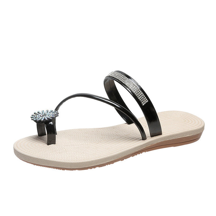 "Dam glittrande strass sandaler i flippflopp-design med kilklack och strassdetaljer, perfekta för sommarstil och fest."