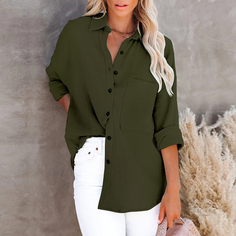 "Dam långärmad V-ringad polyester skjorta med elegant siluett och bekväm passform, perfekt för alla tillfällen."