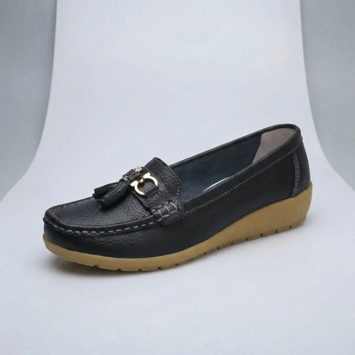 Lätta sommarskor: Dam Mokassiner Veronika. Bekväma loafers, idealiska för vardagens alla steg.
