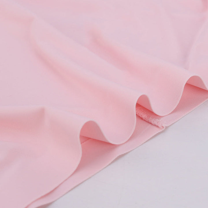 "Dam sömlösa skyddsbyxor av nylon & bomull, ljusa, tunna material med hög elasticitet & sömlös design, formar och lyfter."