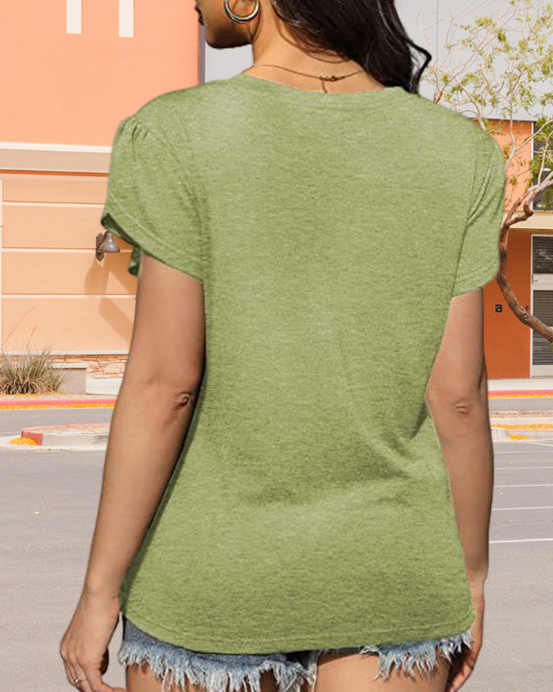 "Dam T-shirt i bomullsblandning, rund hals, kort ärm, enfärgad, luftig och stilren design, perfekt för soliga dagar."