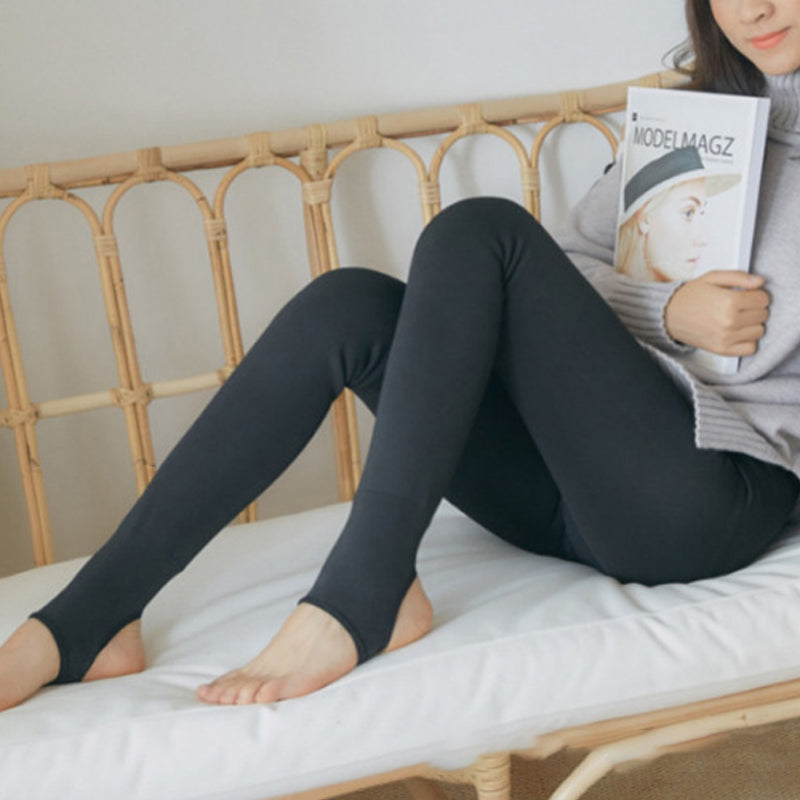 Dam vinter tights i svart, fejk genomskinliga, varma och bekväma, perfekt för att hålla stilen i kallt väder.