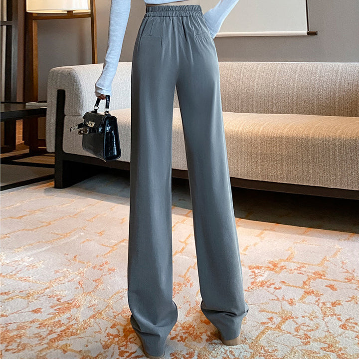 "Dambyxor med hög midja och vida ben i elegant stil, framifrån, slät textur, andningsbart material, chic och självsäker look.