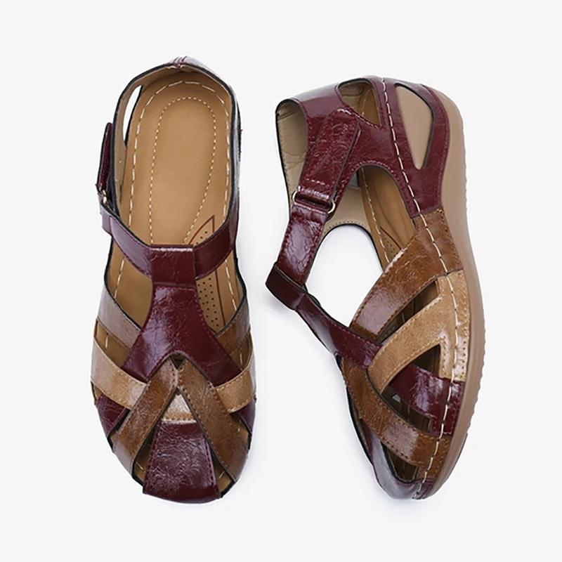 "Damer retro rund tå kors spänne sandaler, brun läderdesign med ergonomiskt stöd och halksäker sula."