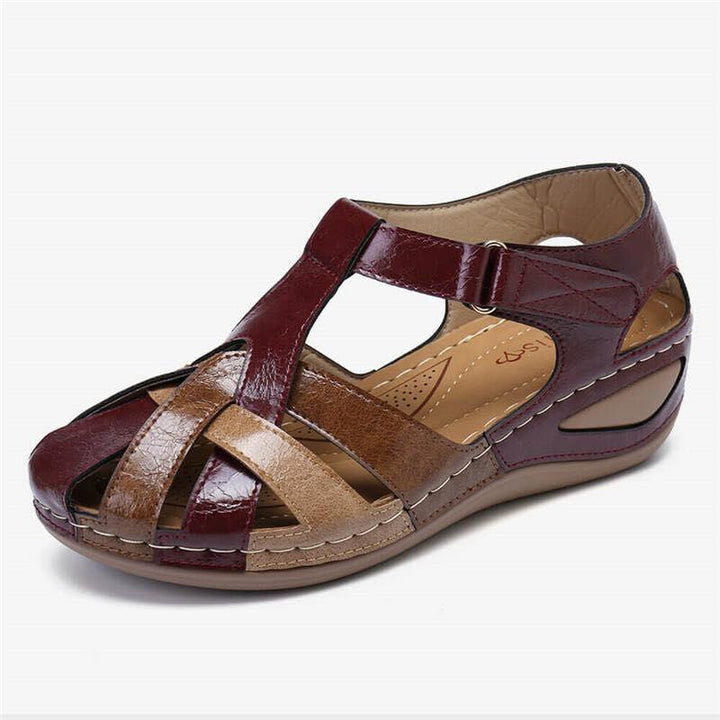 "Damer retro rund tå kors spänne sandaler, brun läderdesign med ergonomiskt stöd och halksäker sula."