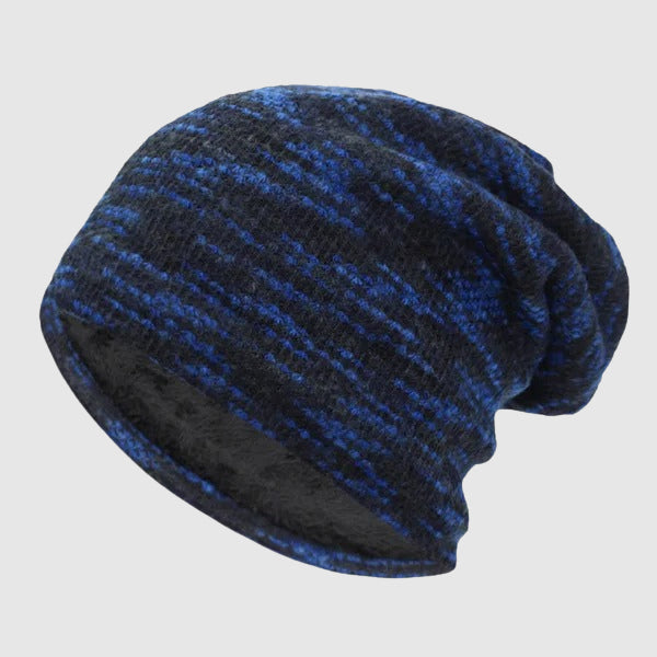 Bekväm & varm damvintermössa, randig och stickad med isolerande fleece inuti