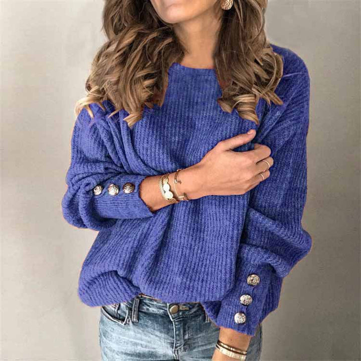 Alexandra lösstickad damtröja. Mjuk och bekväm tröja med rund hals, idealisk för höstens casual stil.