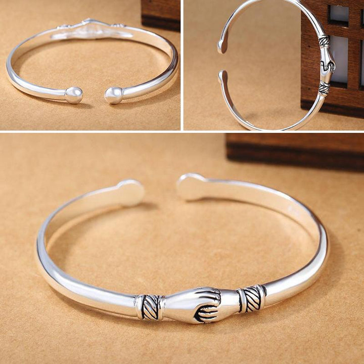 Damers S925 silverarmband med justerbar slinga och elegant design, perfekt för vänskap och alla tillfällen.