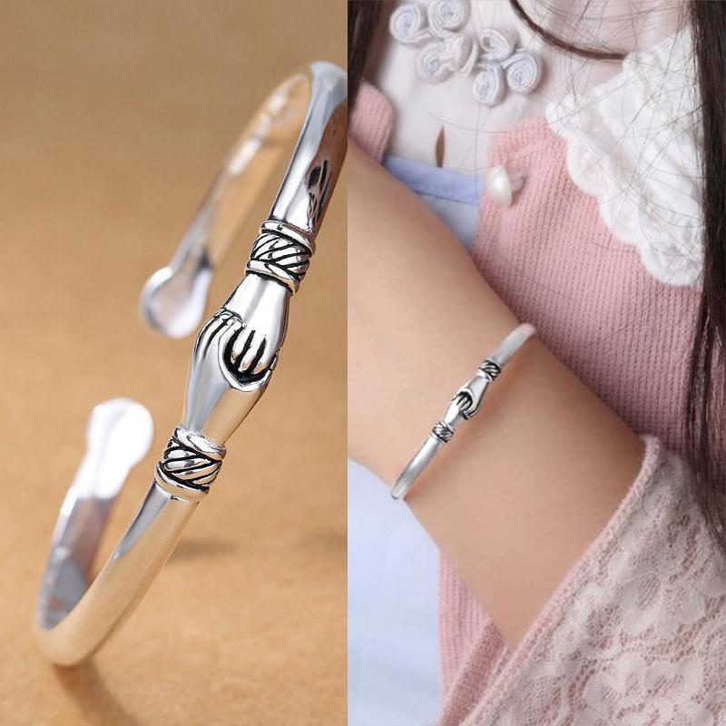 Damers S925 silverarmband med justerbar slinga och elegant design, perfekt för vänskap och alla tillfällen.