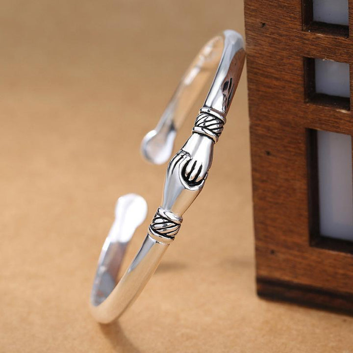 Damers S925 silverarmband med justerbar slinga och elegant design, perfekt för vänskap och alla tillfällen.