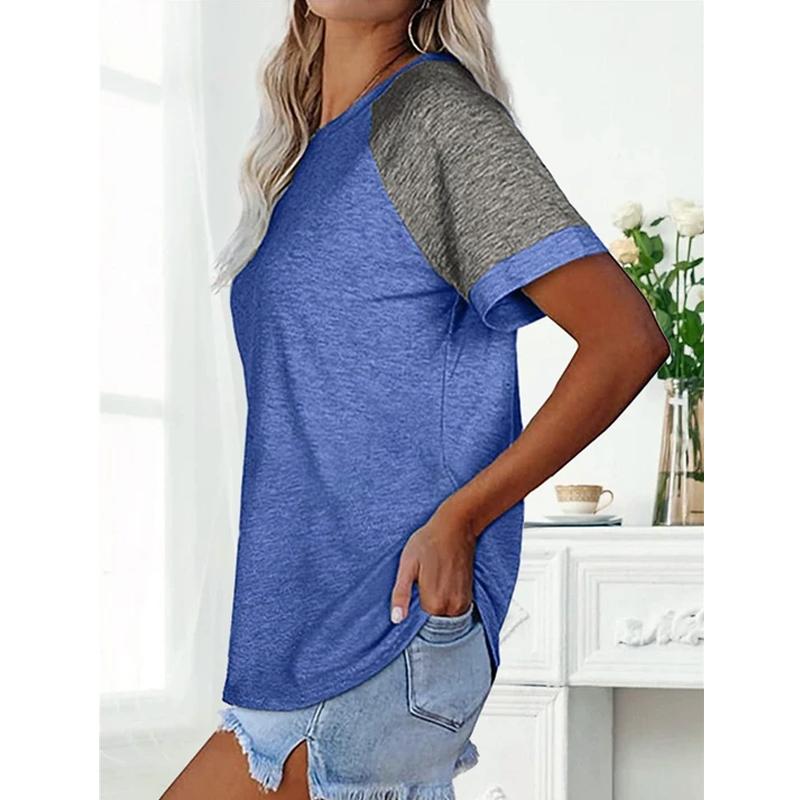 "Damhalsad T-shirt i kontrastfärg med rund hals och färgblockdesign, perfekt för lager på lager med jeans eller kjol."