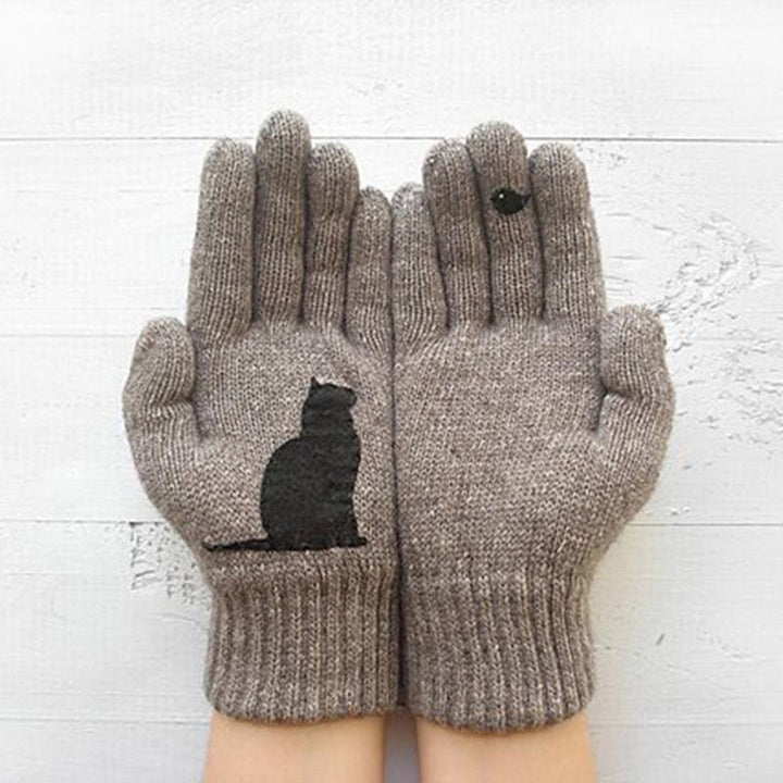 Damhandskar i bomull med kattmotiv, svart och grå, femfingrig design för värme och stil, perfekt för kalla dagar.