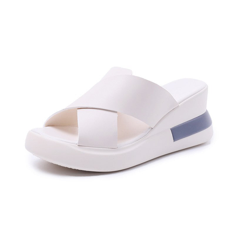 "Damsandaler öppen tå fiskmundesign i PU-läder svart beige, eleganta och bekväma för sommarbruk."