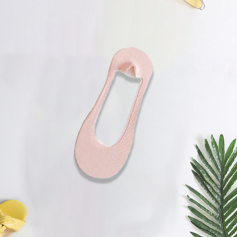 "Damsockor Ice Silk, halkfri design i is-silke, andas och osynlig, visad i svart och rosa färg, passande alla skor."