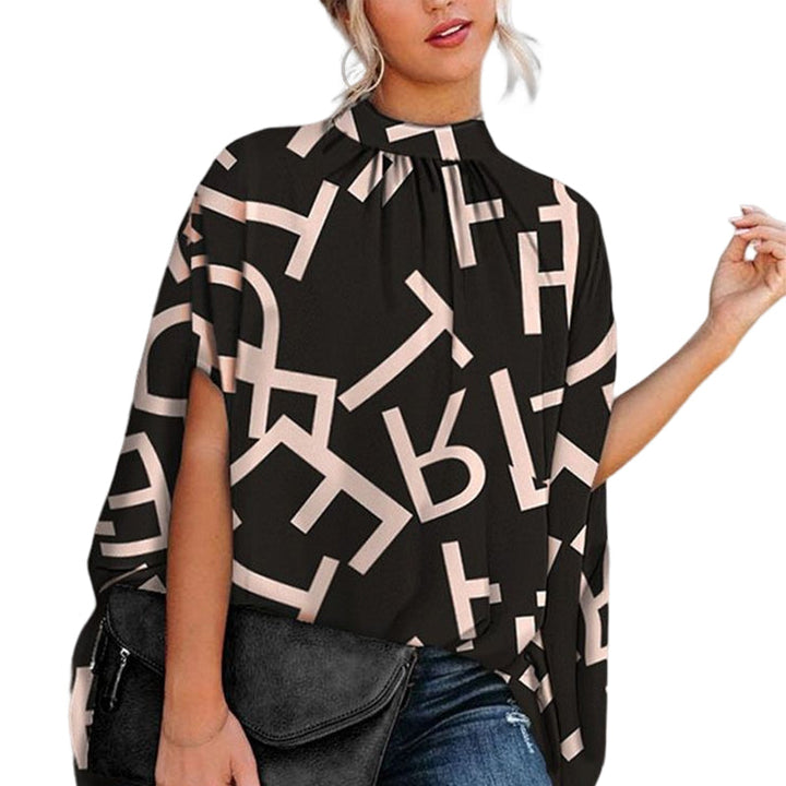 "Damtopp med livfullt tryck, färgglada mönster och dolman ärm för en stilfull och bekväm look, perfekt för alla tillfällen."