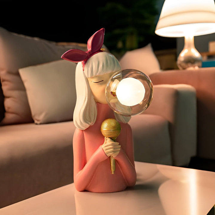 Sagolik BubbleFairies bordslampa med älvor, perfekt som nattlampa i barnrummet. Touchkontroll & dekorativ belysning.