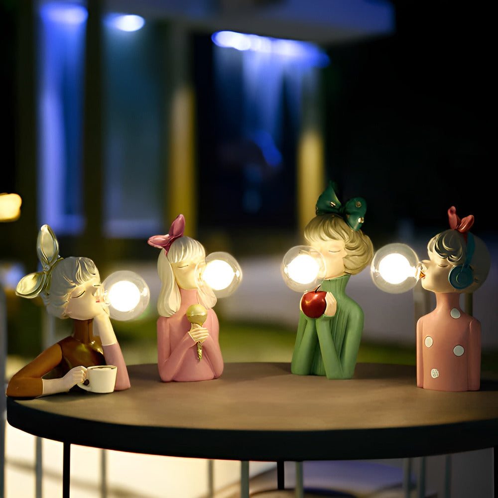 USB-driven BubbleFairies bordslampa med älvfigurer, mysig belysning för barnrum & presenttips. Touchkontroll.