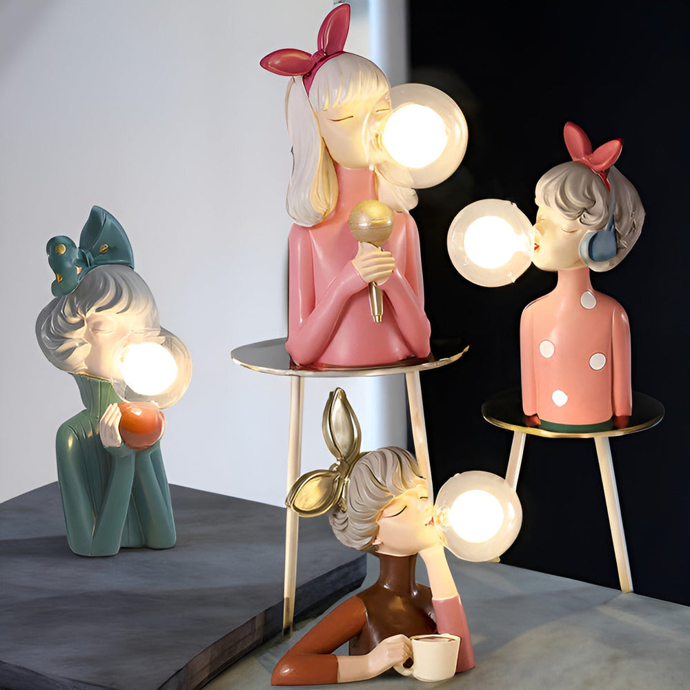 Mysig BubbleFairies bordslampa med älvor och touchkontroll. Perfekt nattlampa för barnrum. Dekorativ & sagolik.