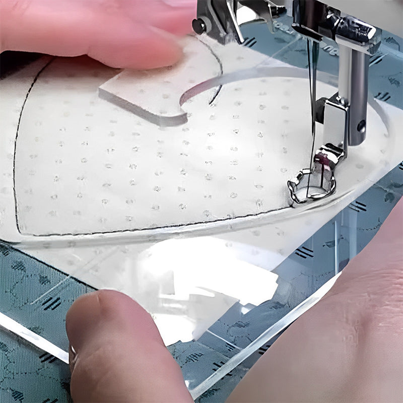 "DIY lapptäcksverktyg kit med sex akrylmallar och en tryckfot, idealiskt för kreativt quiltning och handarbete."