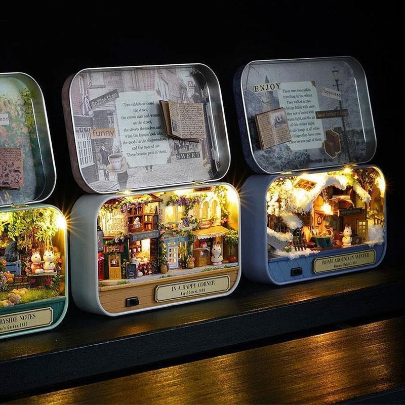 "DIY miniatyr dockhus för barn och vuxna med LED, trä och plastdetaljer, upplysta interiörer, kreativ byggsats"