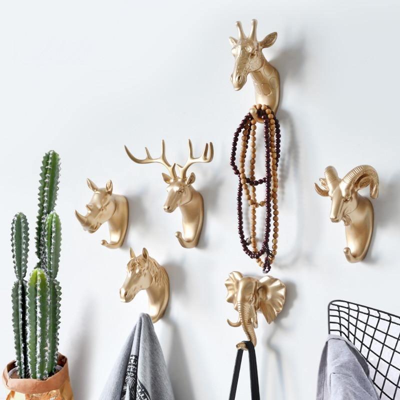 Djurkrok med modern design för väggförvaring. Perfekt som heminredningsdetalj och organiserare.