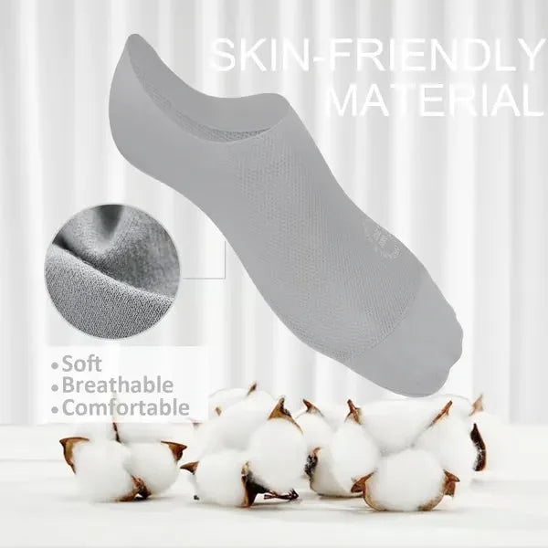 Kammat bomull i 4-pack unisex-strumpor. Dolda, andningsbara & halkfria för optimal passform.