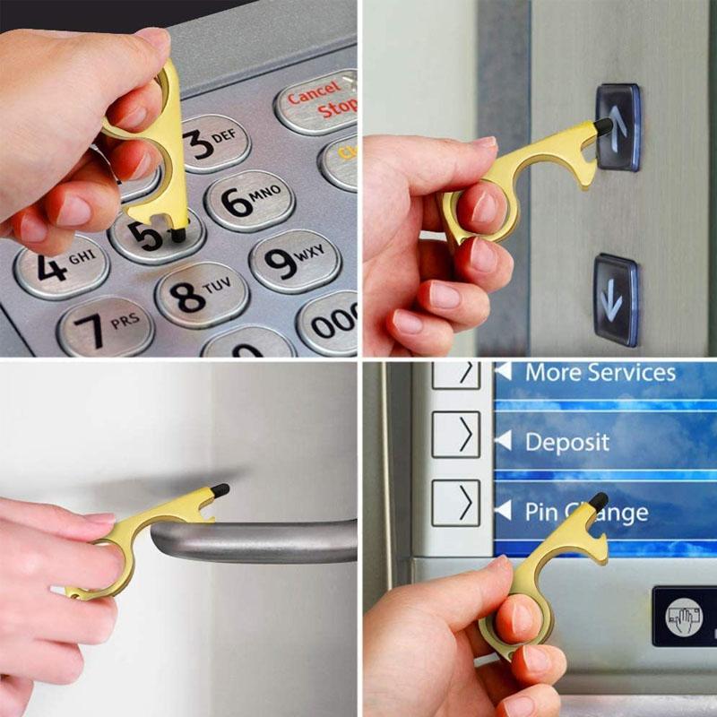 "Dörröppnare med nyckelring, kompakt design i metall. Perfekt för beröringsfri säkerhet i svart, gult eller silver."