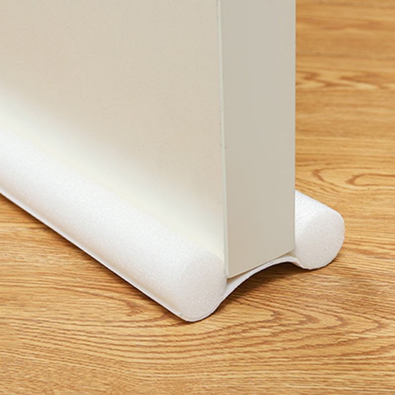 "Dubbelsidig dörrbottentätning för isolering, passar upp till 36 tum. Stoppar drag och damm, lätt att anpassa och installera.