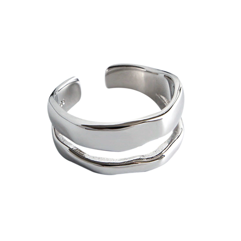 "Dubbelsidig justerbar ring för kvinnor med geometriska former, elegant design i vitguld, guld och silver."